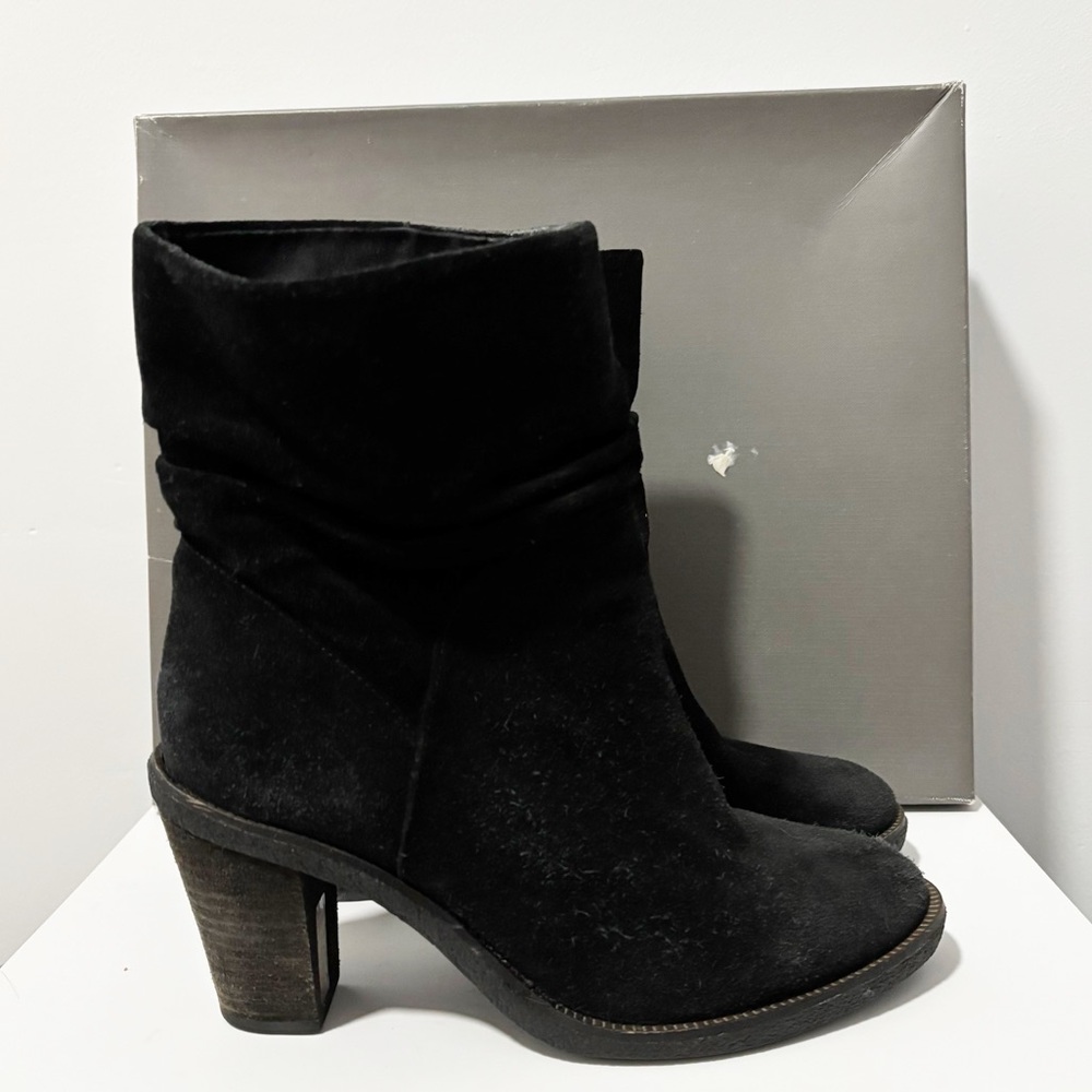 Vince Camuto Parka‎ Suede Mid Slouch Boot Womens Size 7.5M Black Verona Bootie